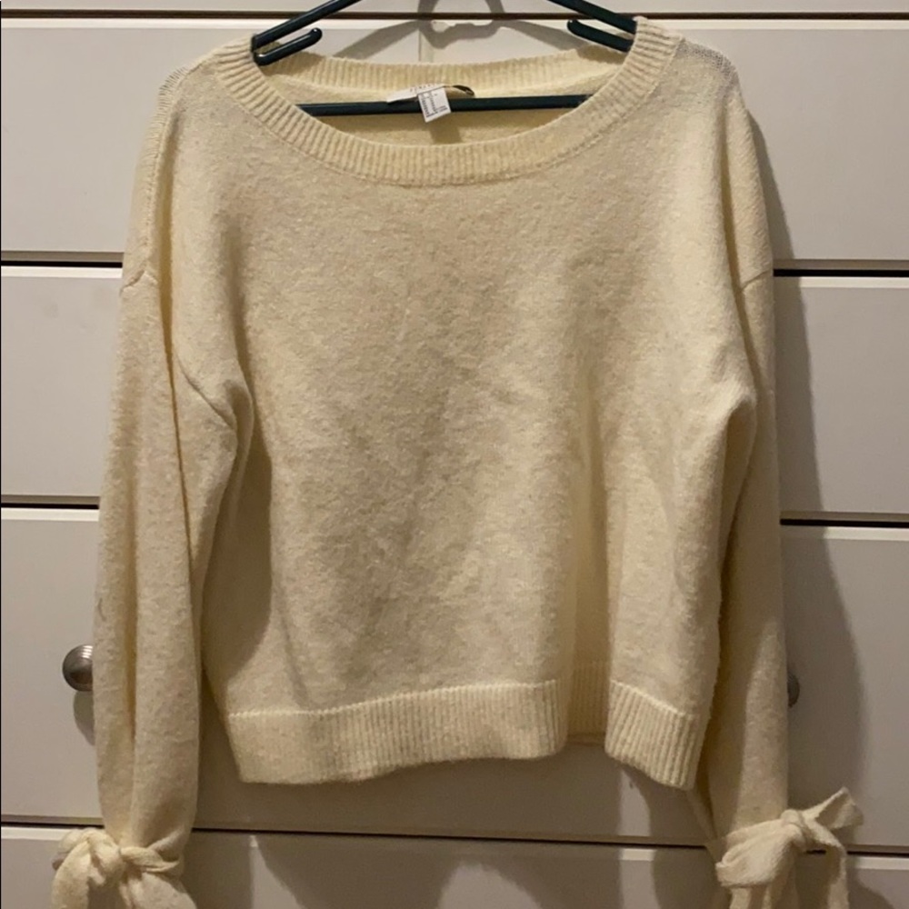 cream long sleeve sweater